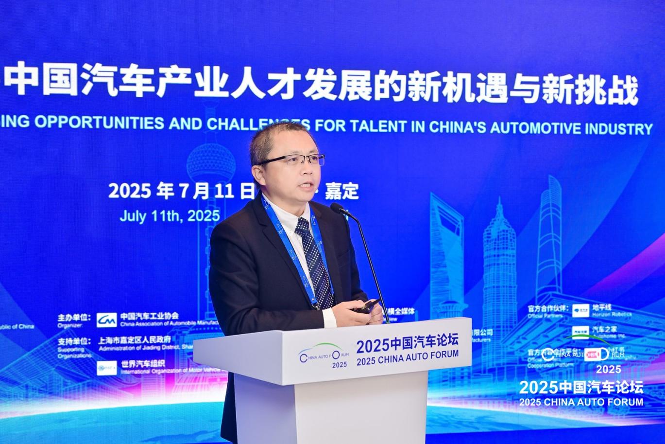 智電汽車時代：誰搶到人才，誰贏得未來