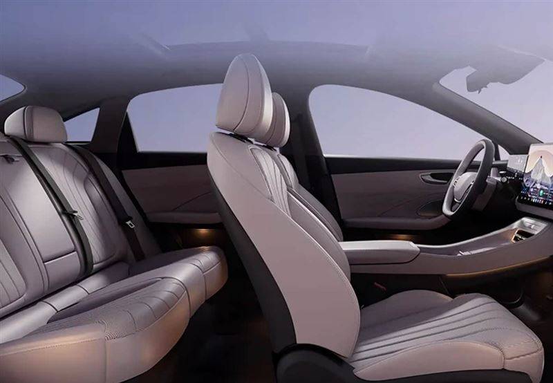 設計躍升重新定義產品,榮威M7 DMH盡顯豪華風范