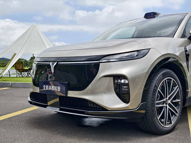 華為智駕 年輕人首選 試駕全新嵐圖知音