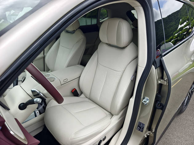 華為智駕 年輕人首選 試駕全新嵐圖知音